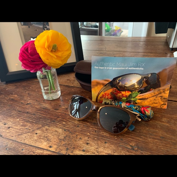 Maui Jim sunglasses - Picture 2 of 7